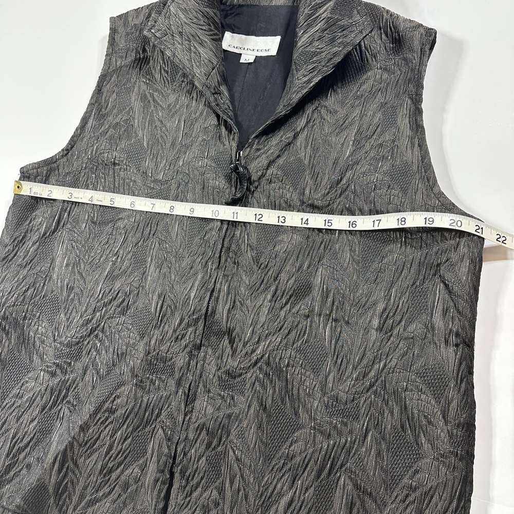 Woman’s Caroline Rose Zip Up Vest Size Medium - Picture 2 of 6